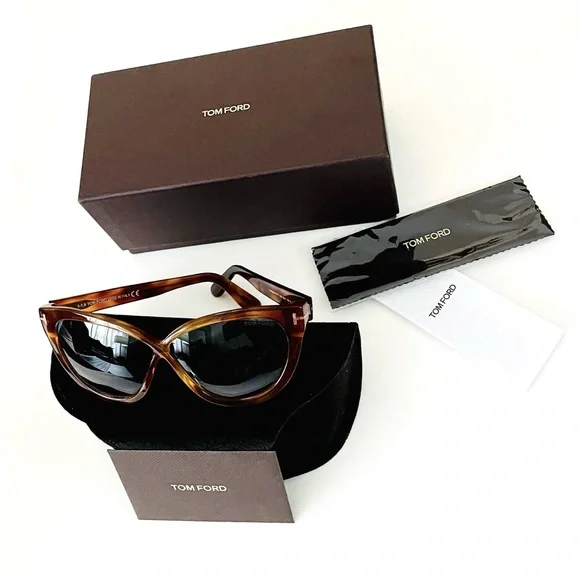 Tom Ford Arabella Blonde Havana Tortoise Shell Sunglasses TF511-53W 5901… - Picture 10 of 10